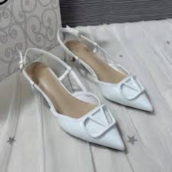 Elegant White Slingback Heels - Picture 1 of 2